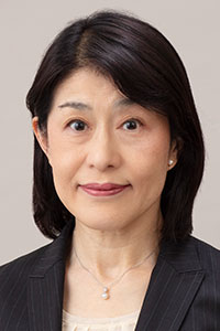 八尾 紀子